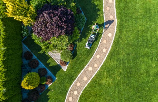Cost of Mowing And Landscaping in Jefferson City