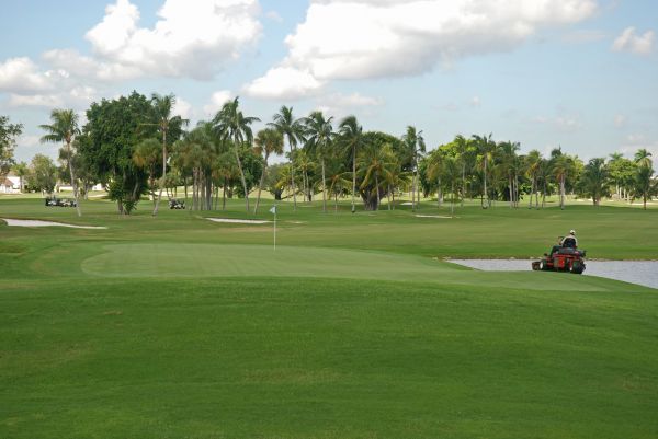 Cost of Golf Course Maintenance in Jefferson City