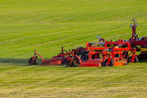 Cost of Industrial Lawn Service in Jefferson City