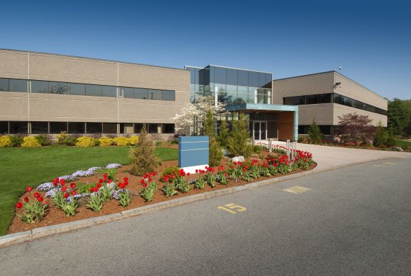 Cost of Commercial Groundskeeping in Jefferson City