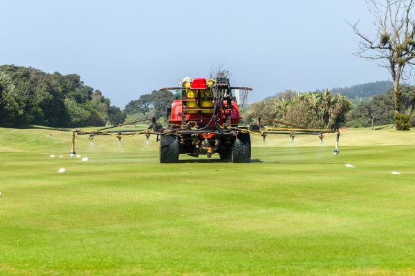 Cost of Golf Course Lawn Care in Jefferson City